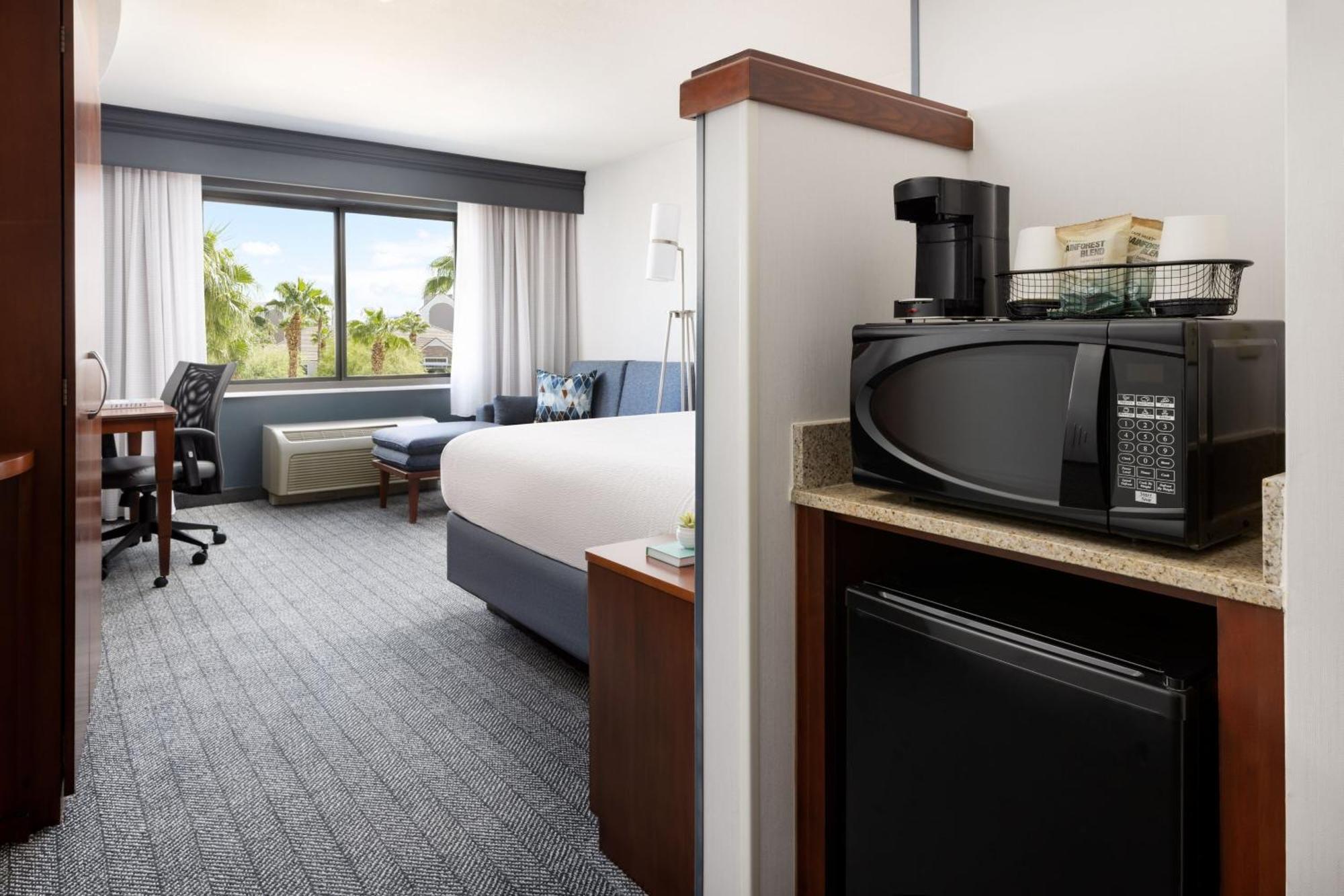 Courtyard By Marriott Las Vegas Stadium Area Zewnętrze zdjęcie